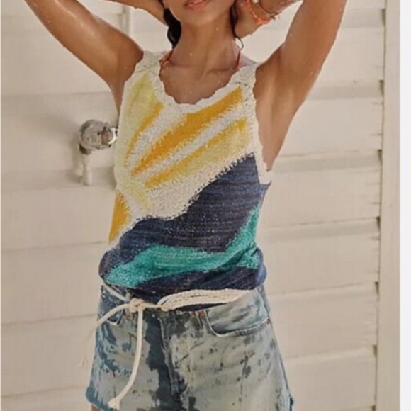 Absolutely stunning Pilcro Multicolor Tank Top - Picture 2 of 9